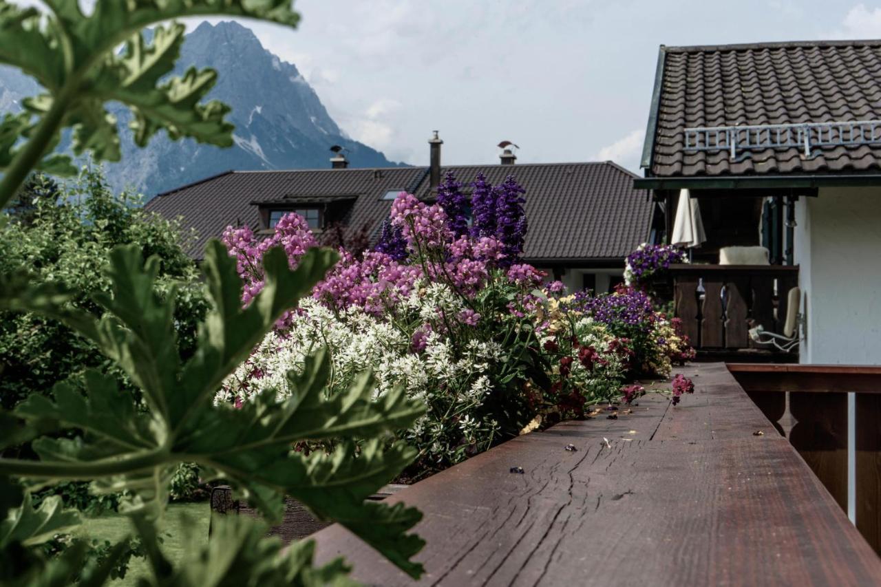 Gaestehaus Quirin Garmisch-Partenkirchen Exterior photo