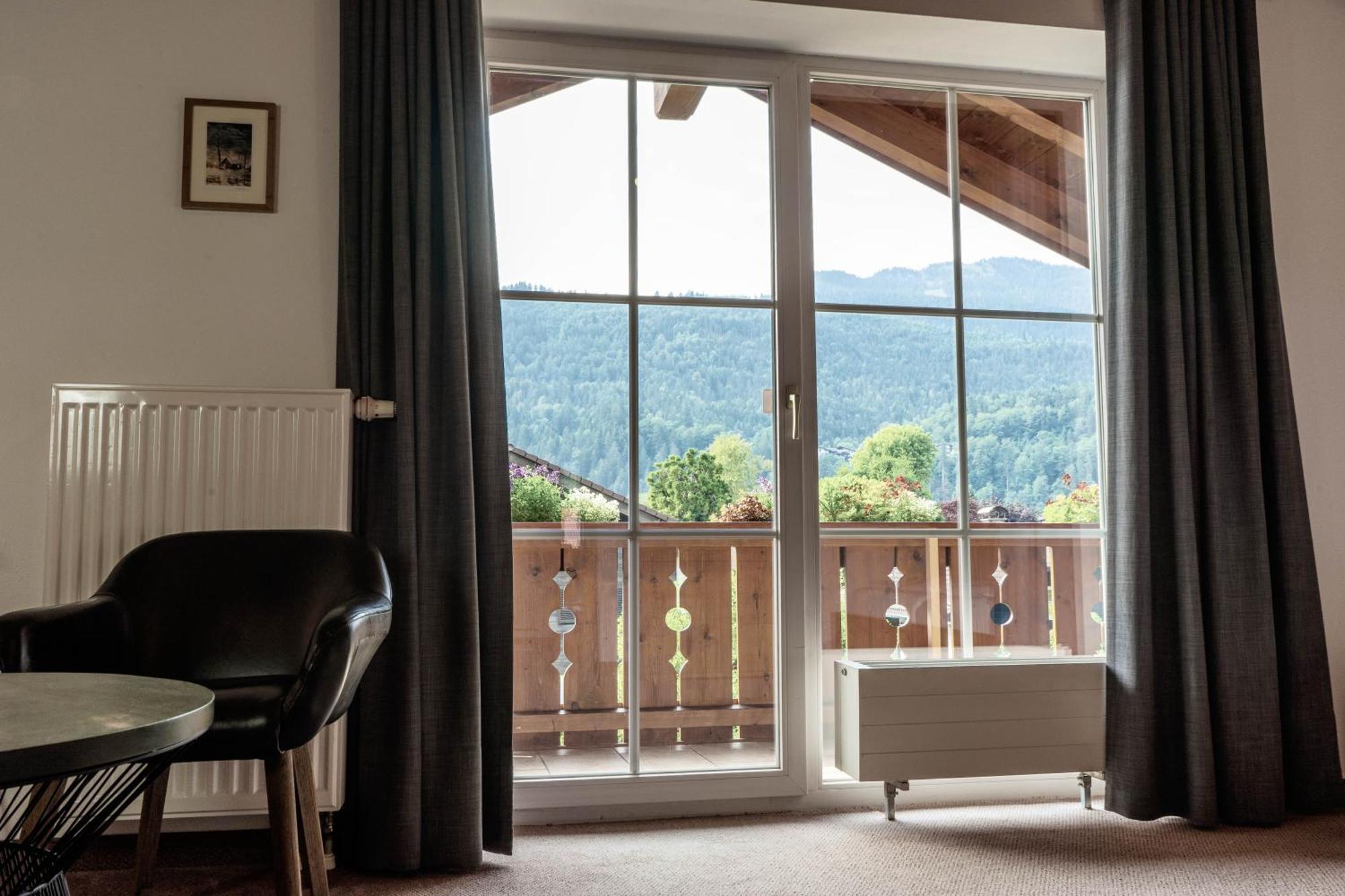 Gaestehaus Quirin Garmisch-Partenkirchen Exterior photo
